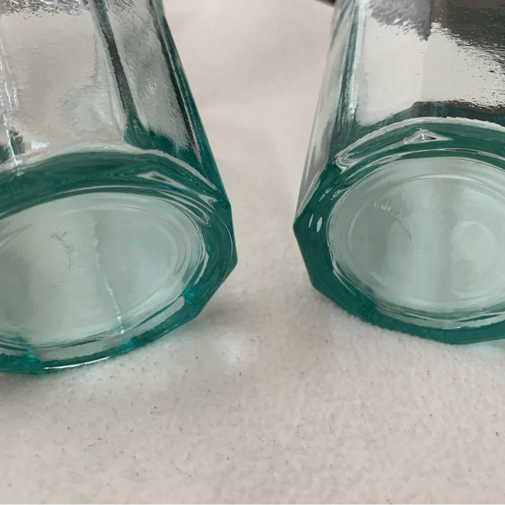 Set of 4 drinking glasses